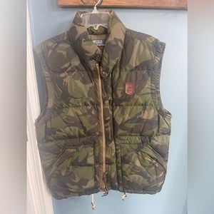 Men’s Polo Camo vest
